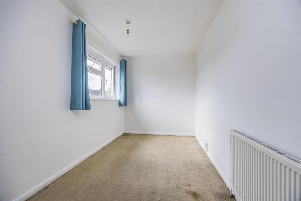 37 Redbridge Grove, Bedhampton-PorticoMarketing-Ne