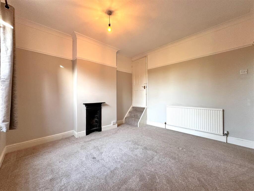 Second Bedroom Up To Attic Space 327