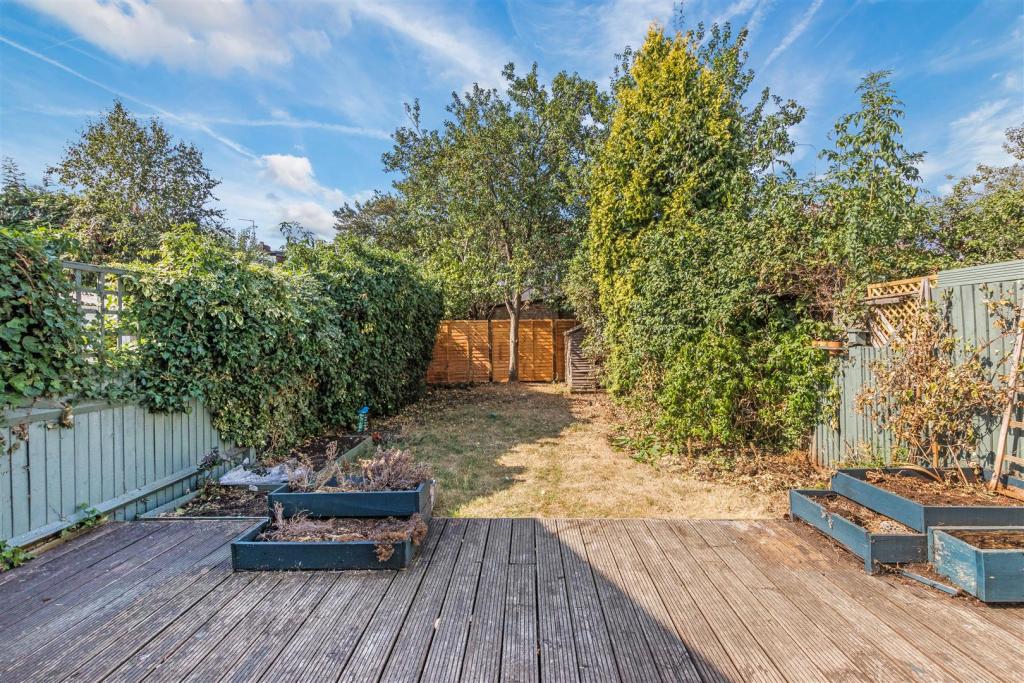West Facing Garden