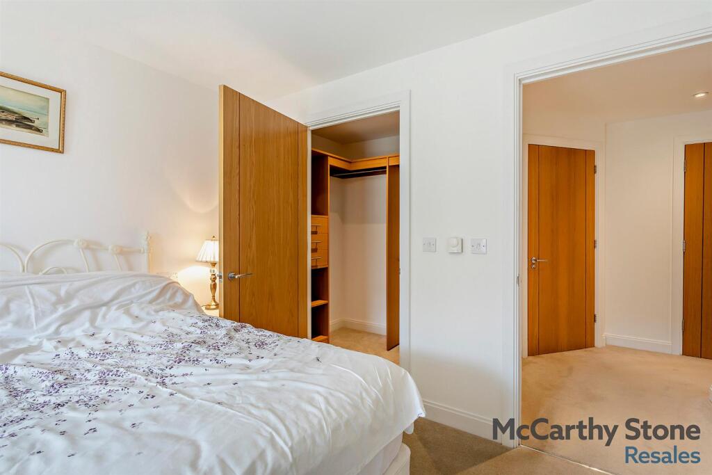 8657596-interior03-800.jpg