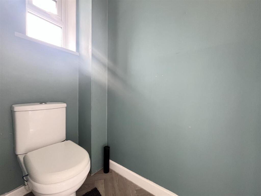 CLOAKROOM