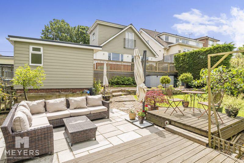 Stunning Landscaped Gardens 