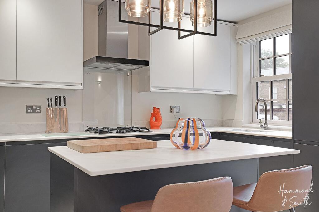 Open Plan Kitchen / Living