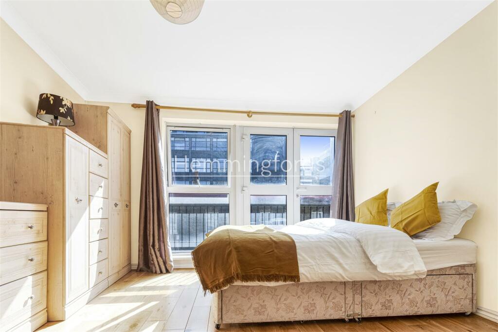 56_Leeds_Court-4.jpg