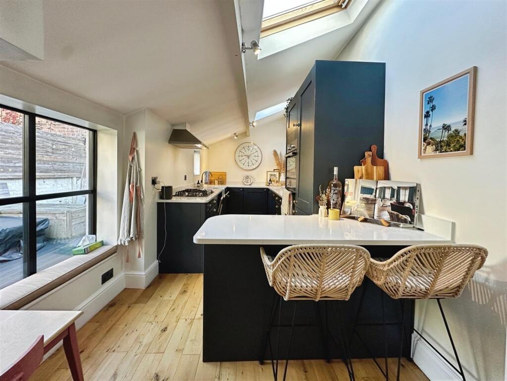 4bff0eab--4836-ACDC-BD40A07D0AEF-43241-00000C3D28D