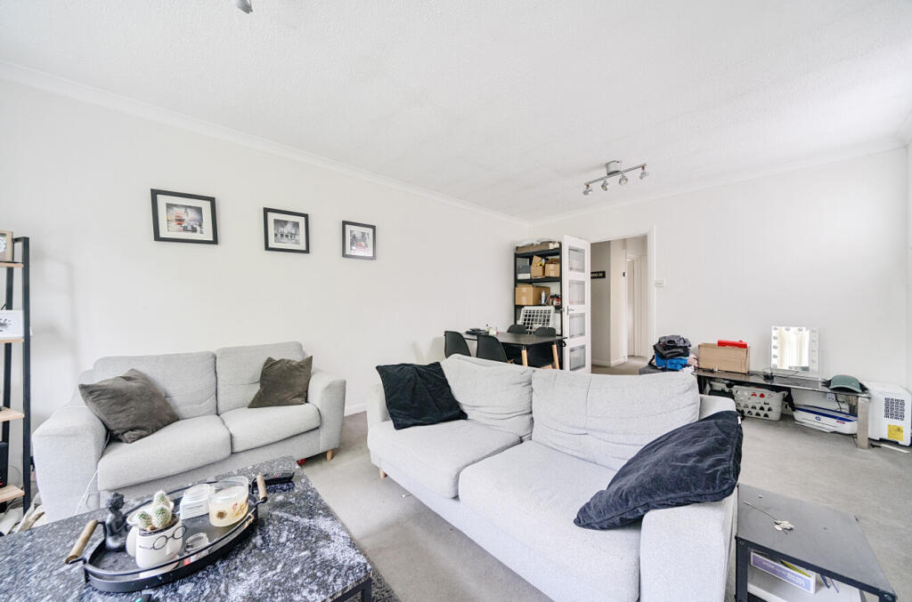 1315397-8-68603ca...