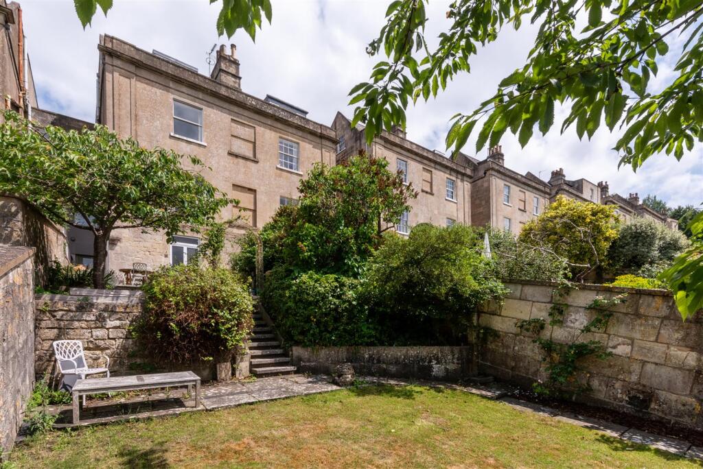 Externals &amp; Views -20.jpg