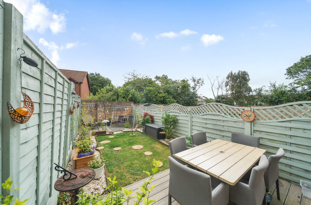 1310424-11-685e70...