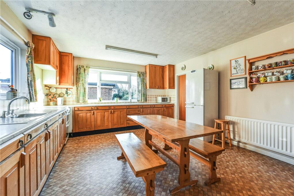 Kitchen/Breafast Rm