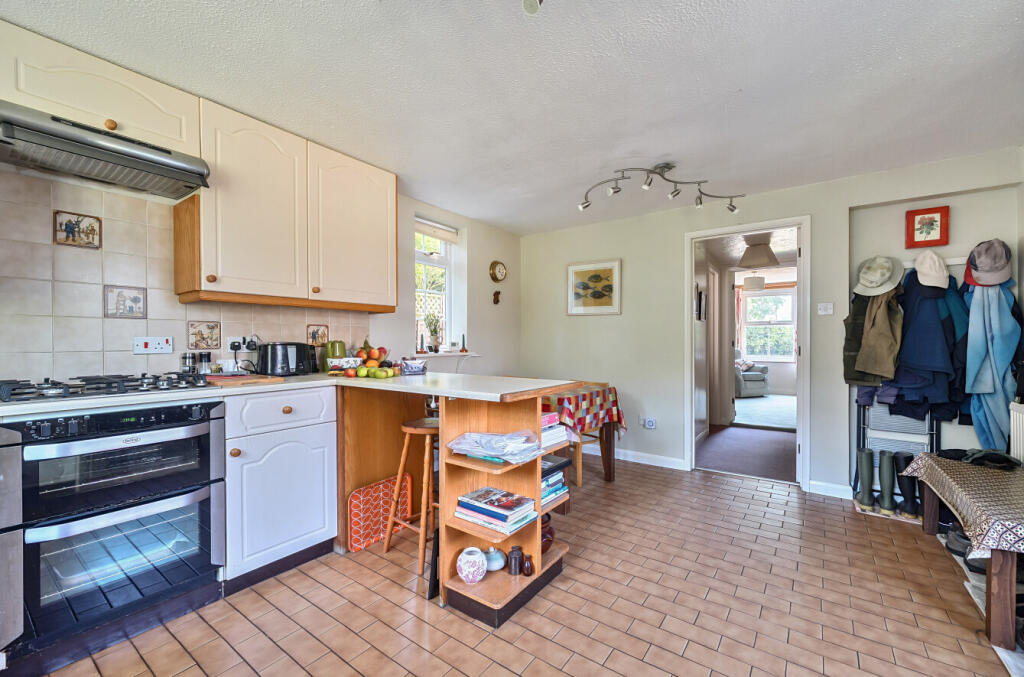 1336619-25-689b36...