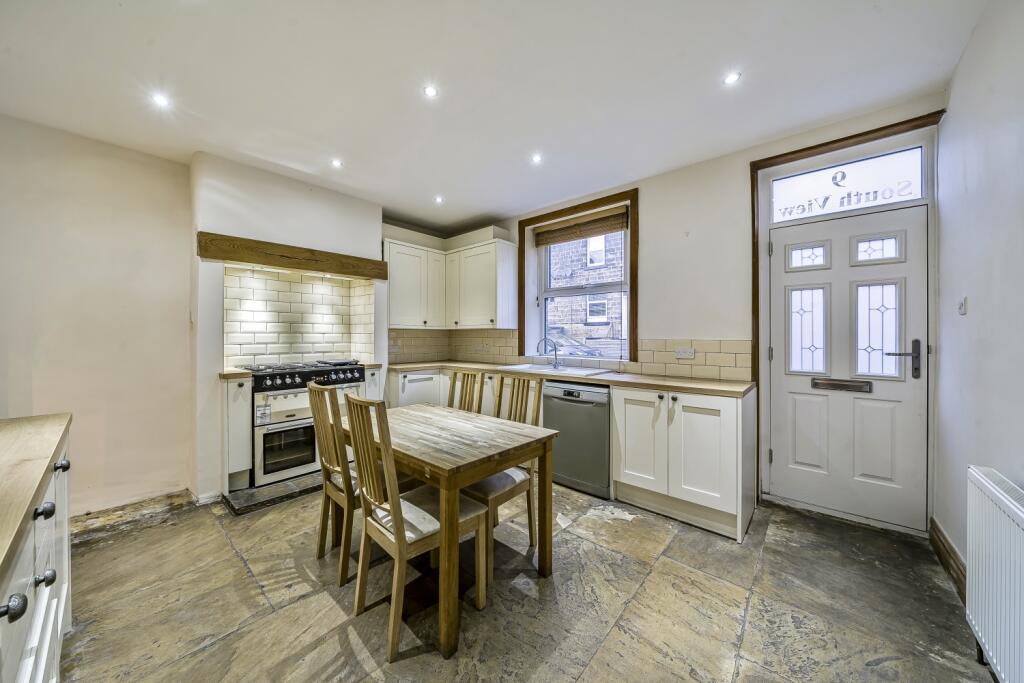 Kitchen diner