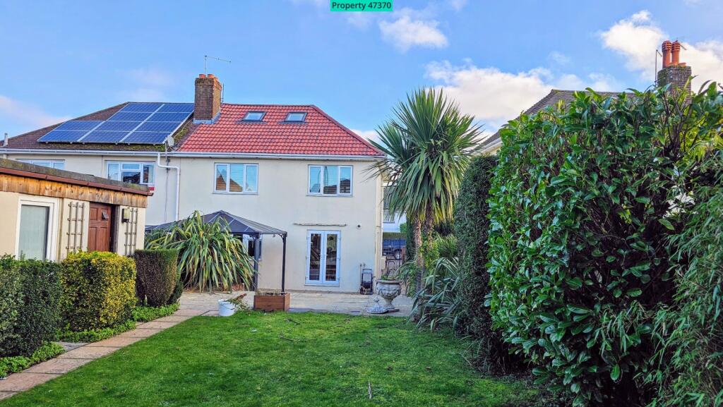 Rear garden