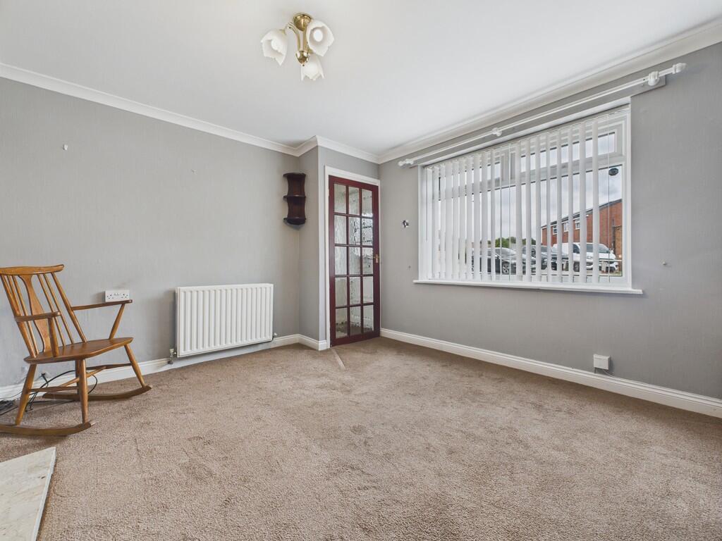 CAM04273G0-PR0162...