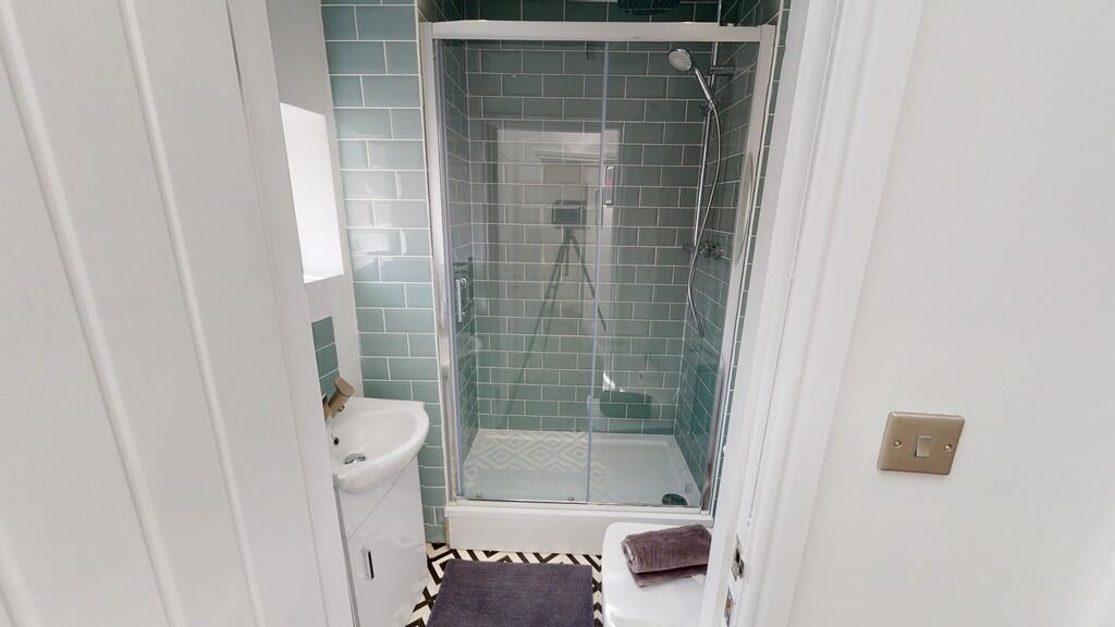 Peoples-Hall-Cott...