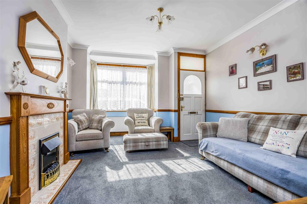 2 Wallington Road, Portsmouth-Small-PorticoMarketi