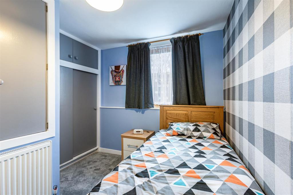 17 Woodside Place Galashiels 24.JPG
