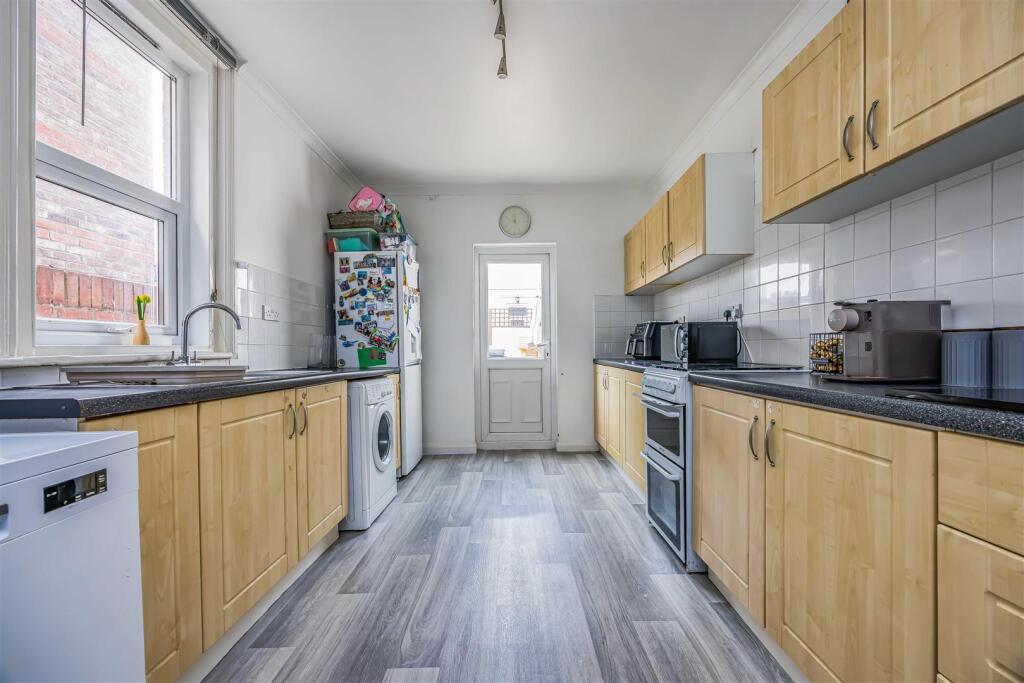 37 Farlington Road, Copnor-Small-PorticoMarketing-