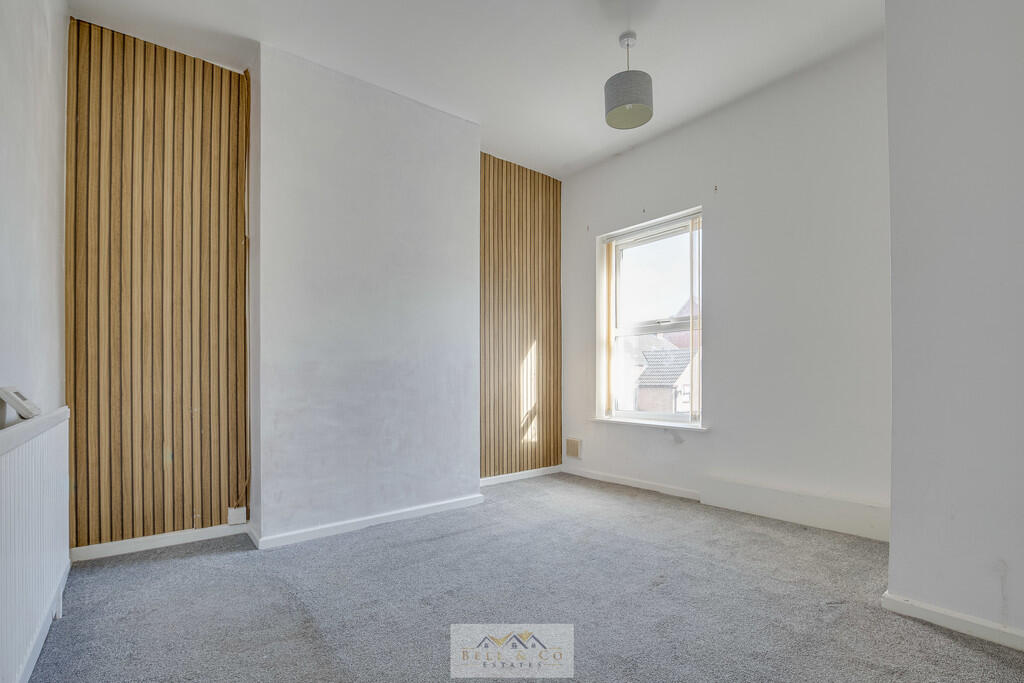 Bedroom 2.1