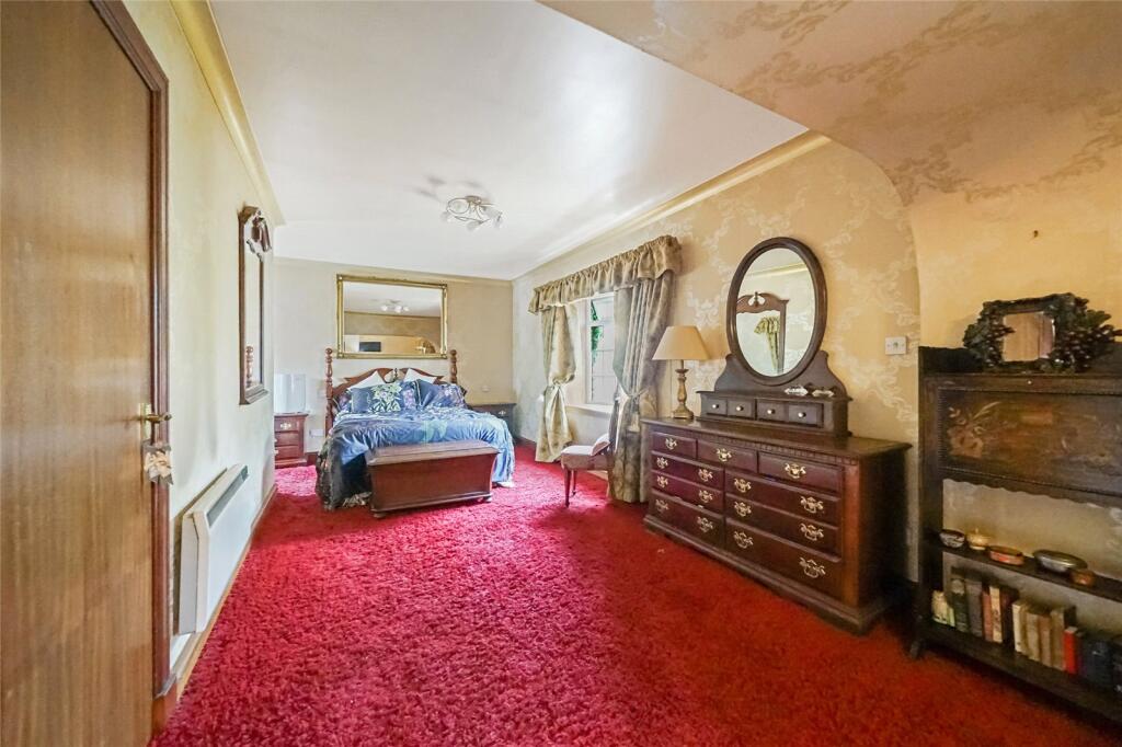 Lower Bedroom