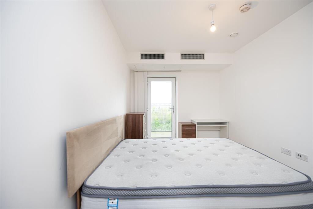 Bedroom       .jpg
