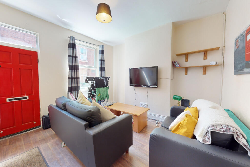 3 Bedroom terrace house - HMO