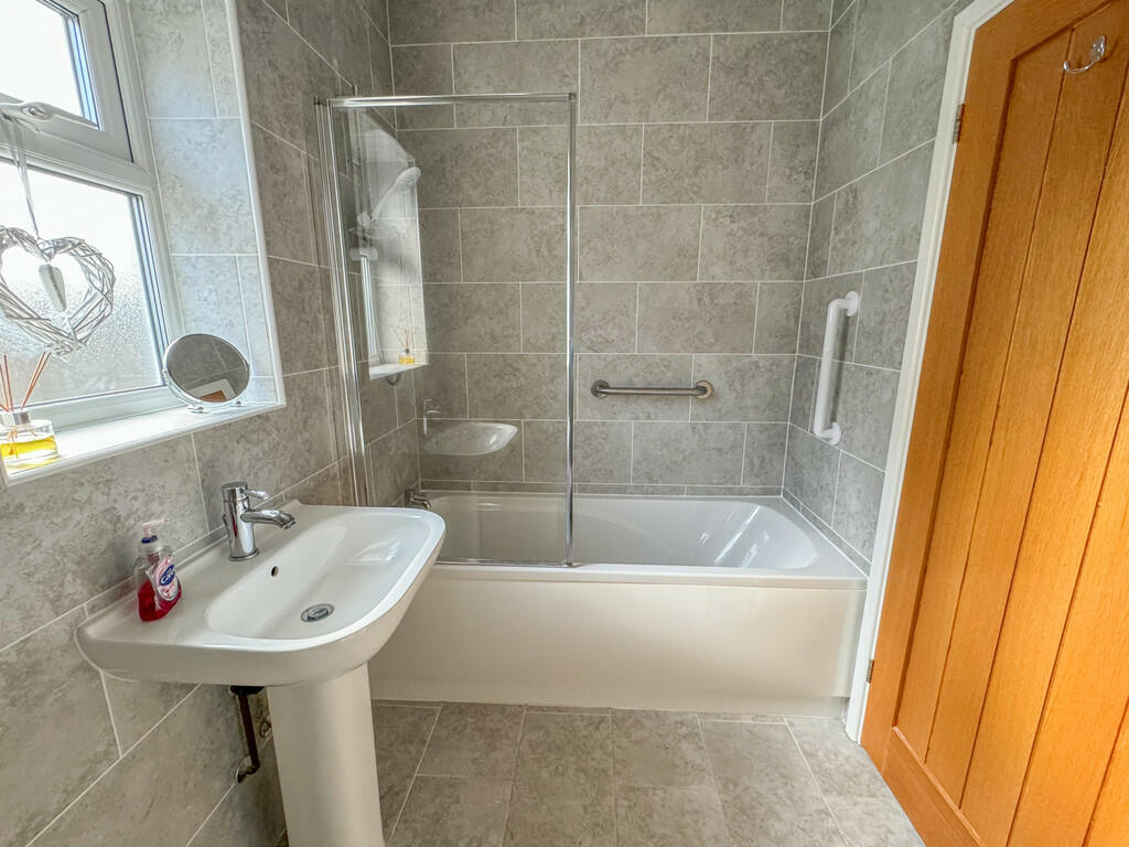 bath 1