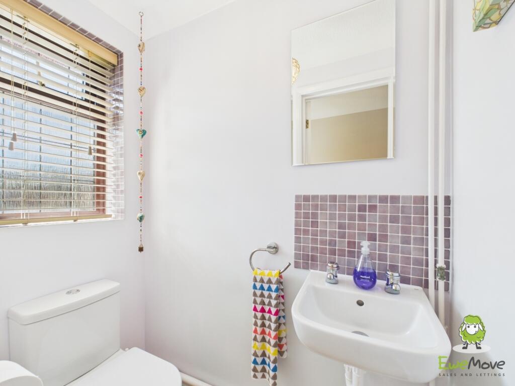 CAM03778G0-PR0187-STILL002