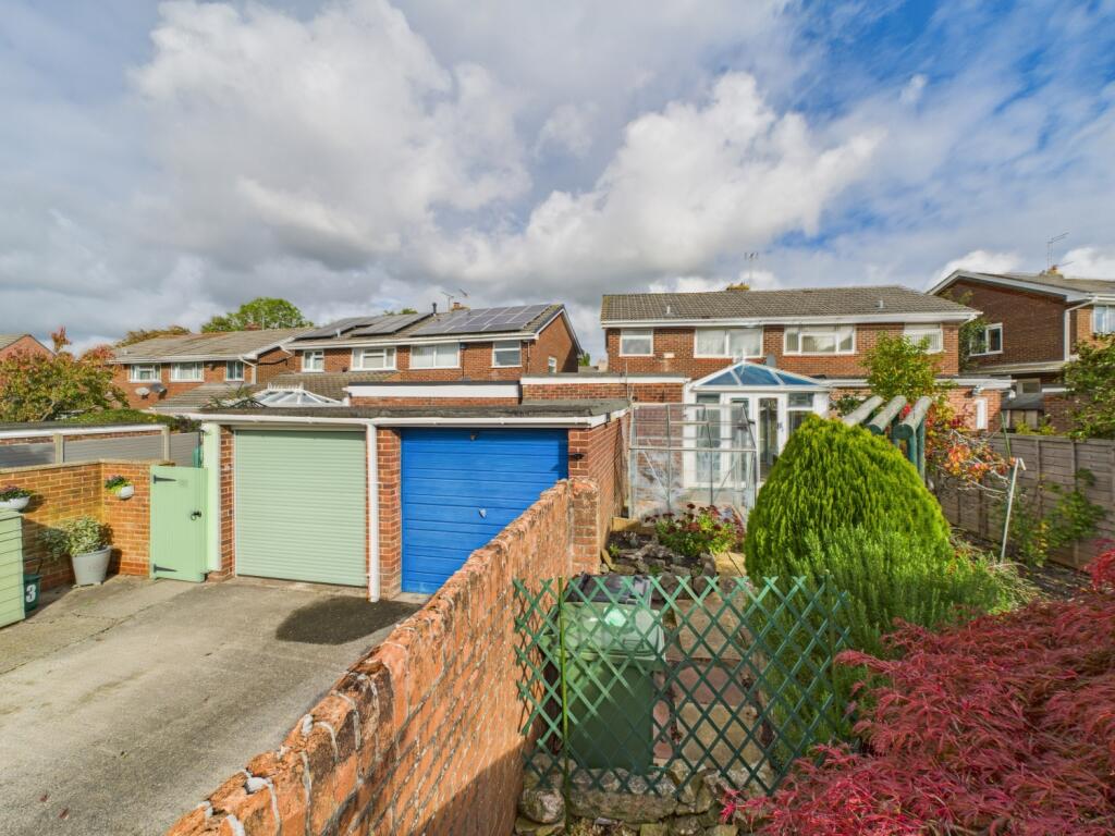 CAM02023G0-PR0177-STILL003