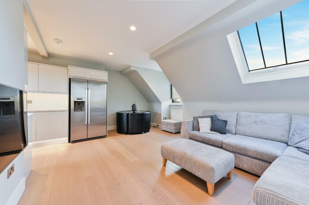 MEADE COURT - 5.jpg