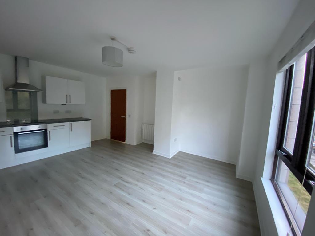 Lounge - kitchen c