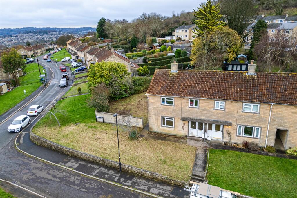 85 Stirtingale Road, Kingsway, Bath BA2 2NG | Free