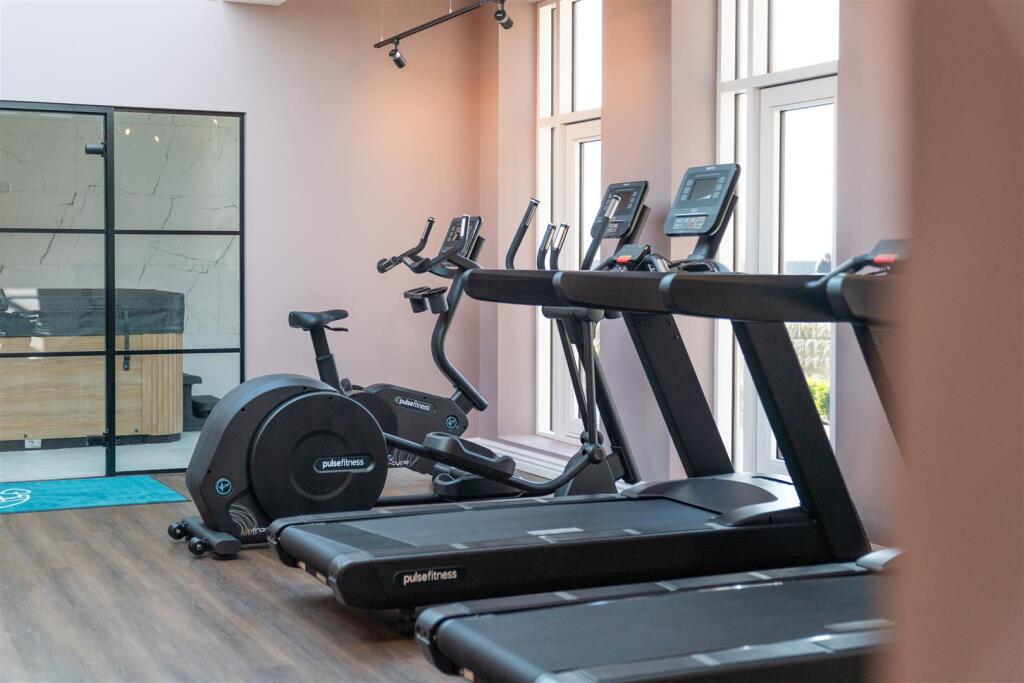 Gym-6.jpg