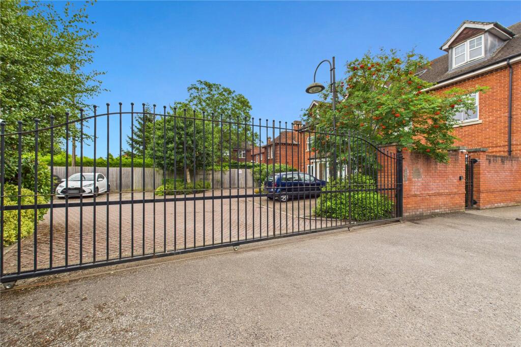 Gated Front