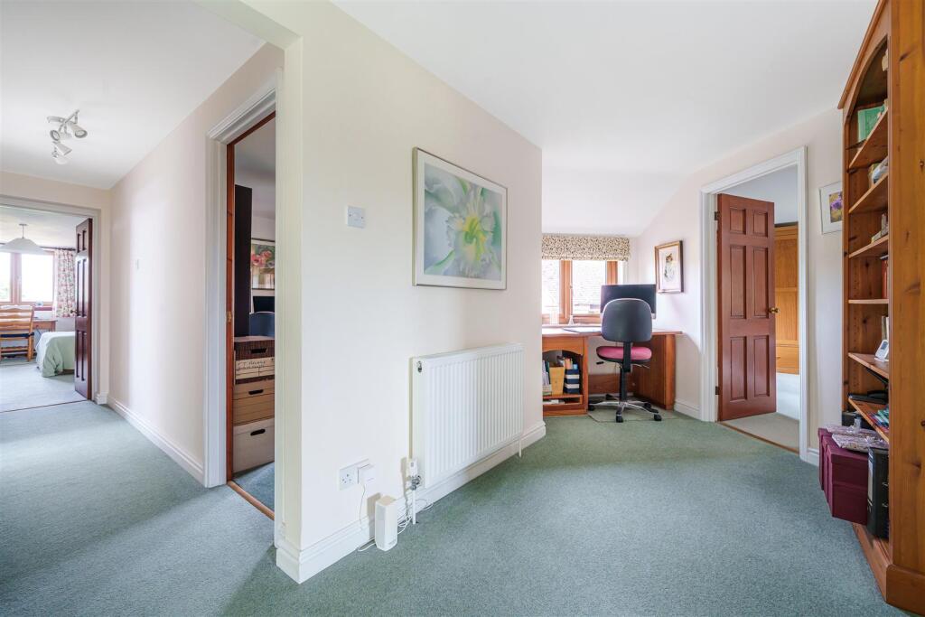 3 The Green, Church Stowe