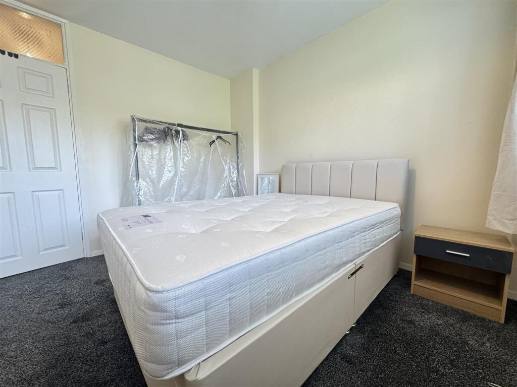 IMG_3550 (Large).JPG