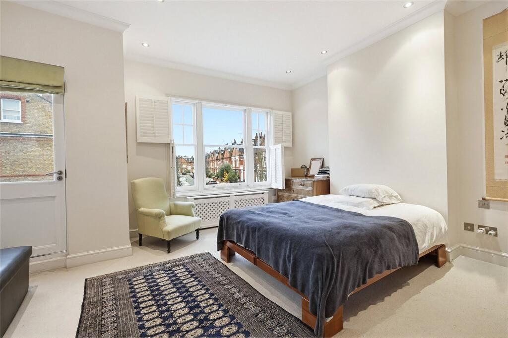 Principal Bedroom