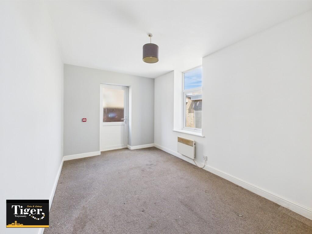 CAM03440G0-PR0327...