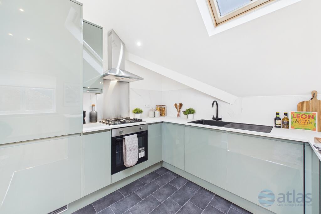 Kitchen/Living Area