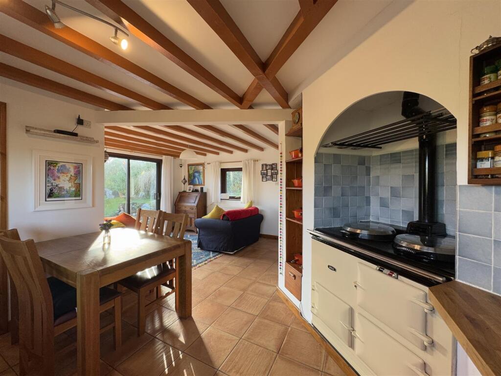 Kitchen/Diner to Sitting Room.jpeg