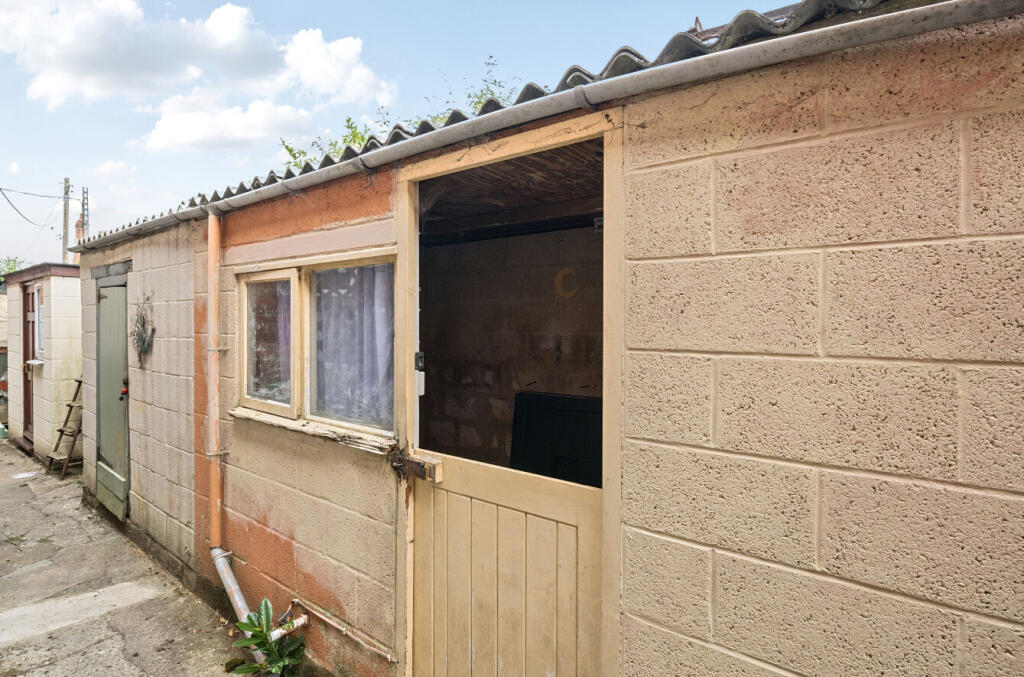 Shed
