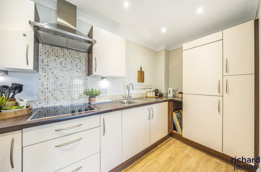 3c330f4a-0ef5-442...