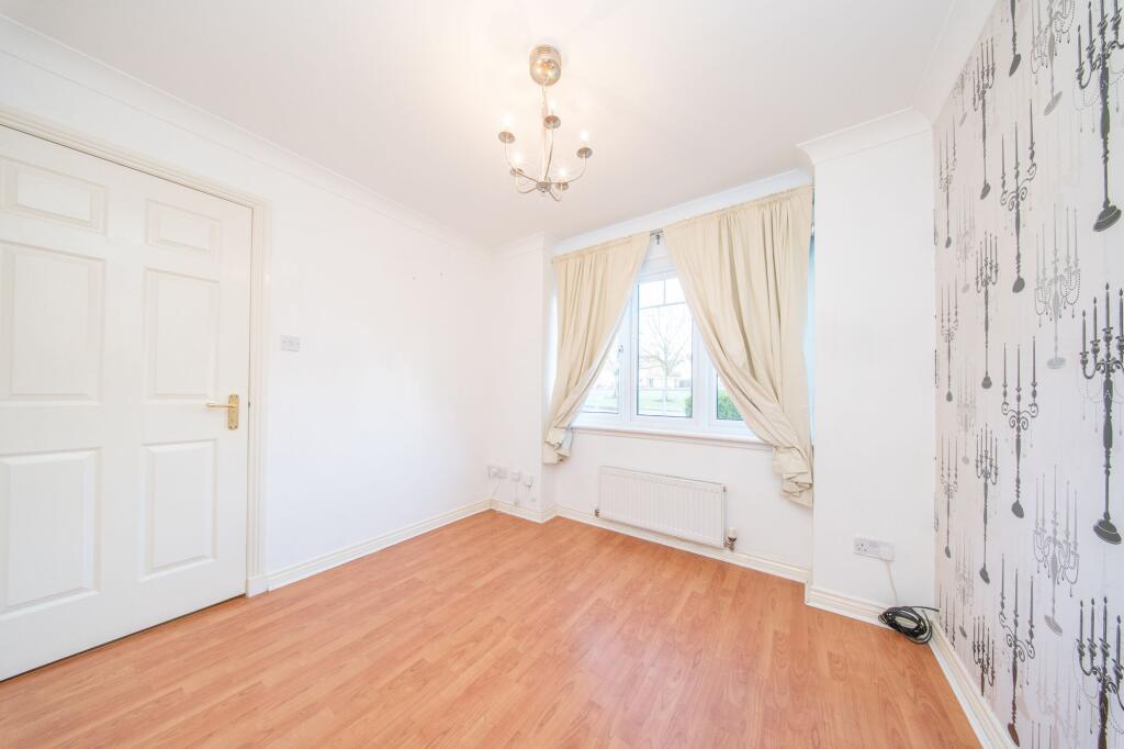 Dining Room/5th Bedroom