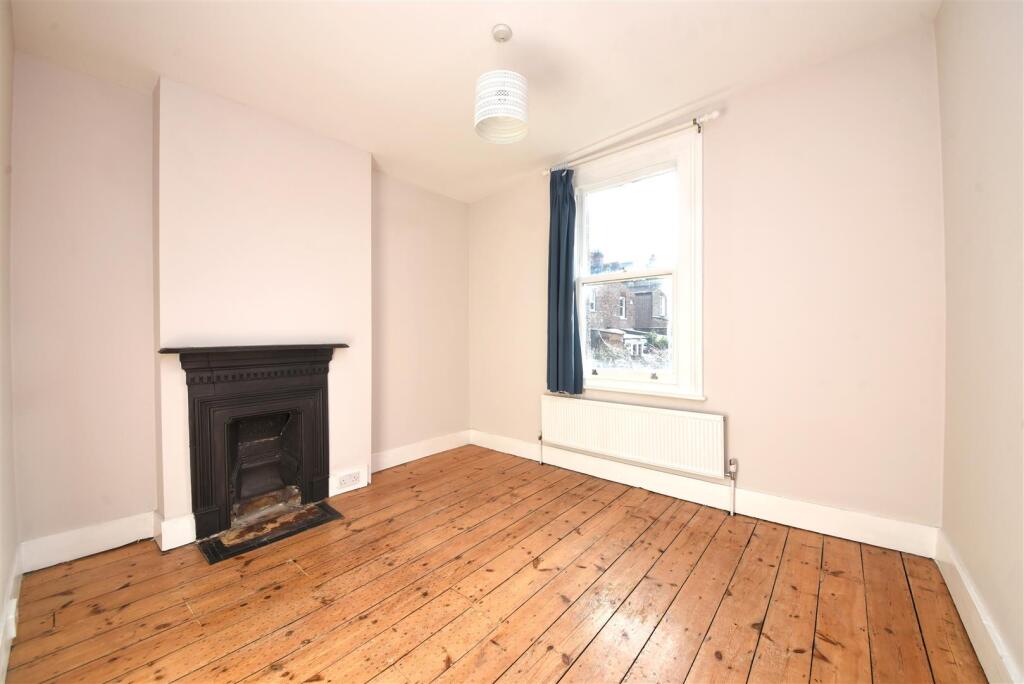 113_Hertford_Road_Pic_7.jpg
