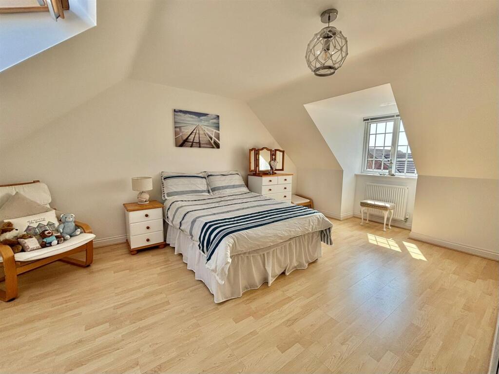Bedroom 4