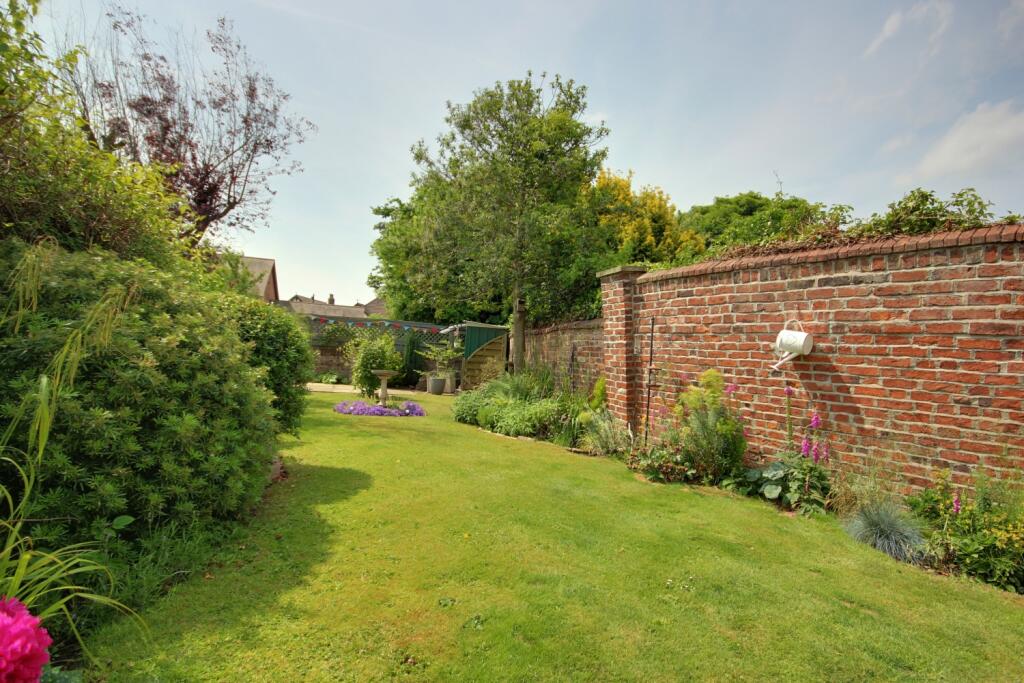 1 Garden B