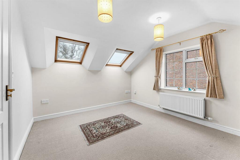 BEDROOM SIX
