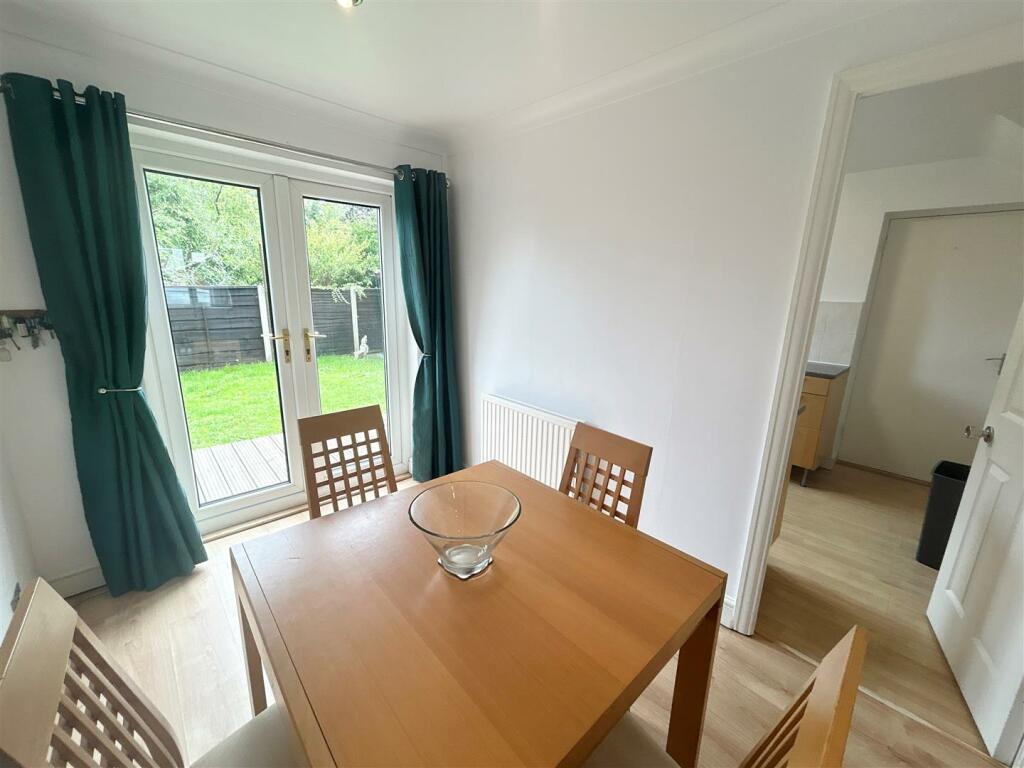 Dining Room.jpg