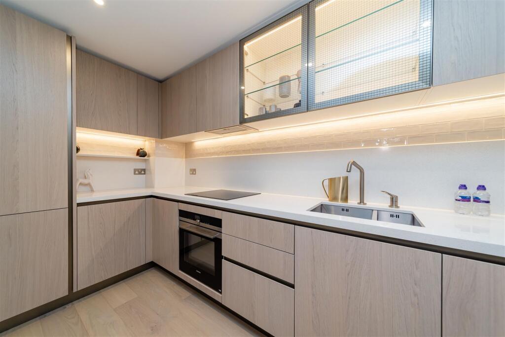 Kitchen       .jpg