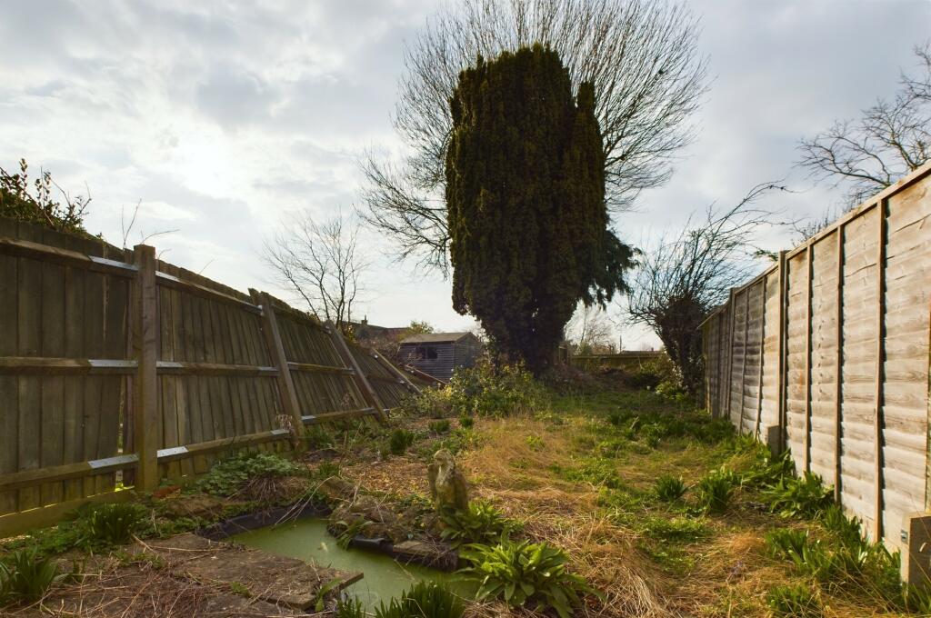 CAM02519G0-PR0080-STILL008