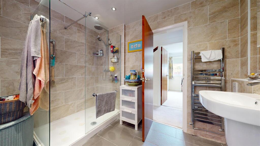 Knowsley Park Lane Shower Room